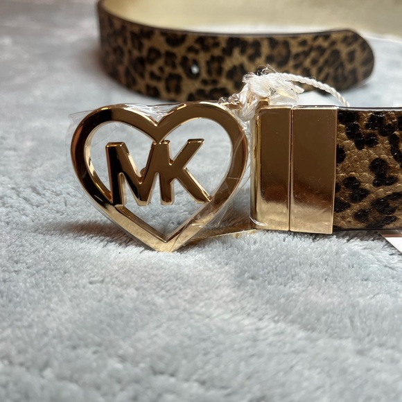 Michael Kors Belt, size T75 Kids - Picture 6 of 7